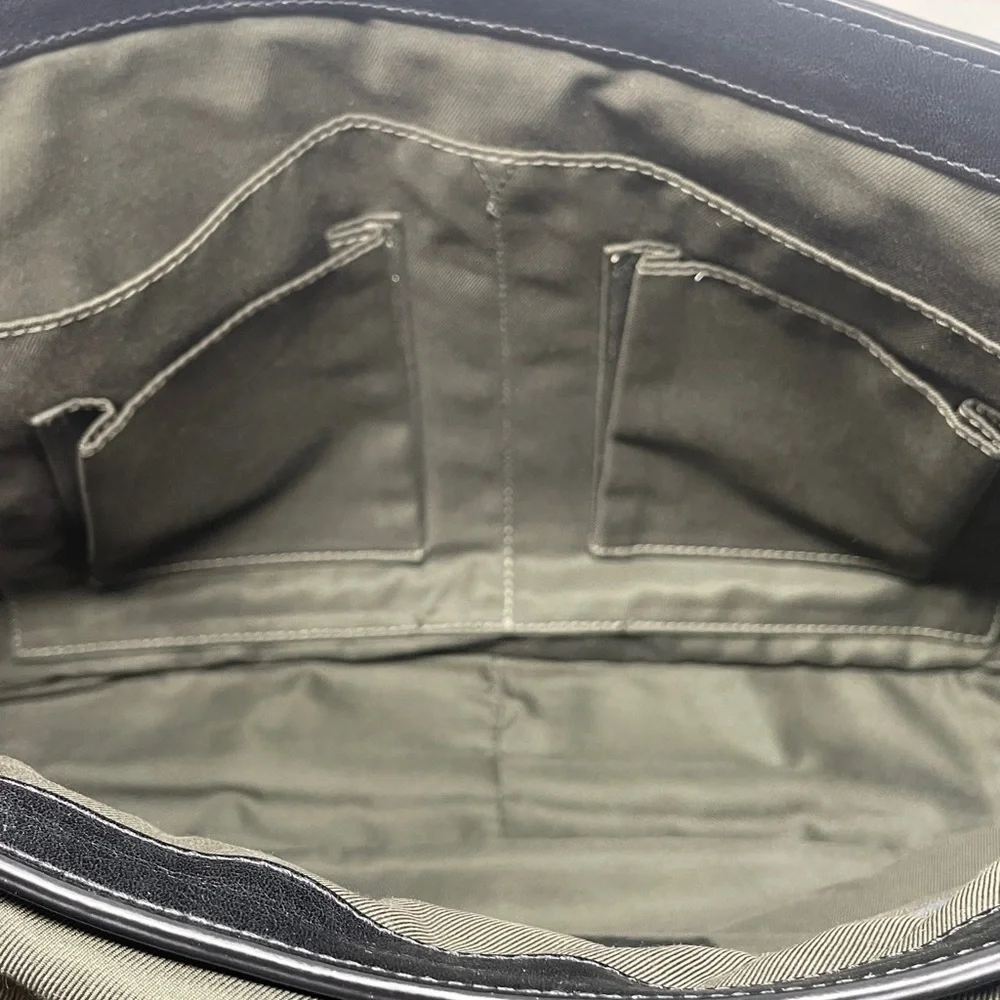 Coach Bleecker Legacy Leather Courier Bag F1169-70486🖤